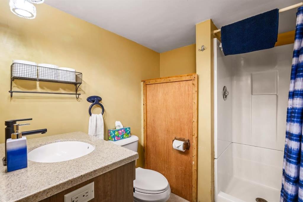Arbutus Lake 3 Bedroom Cottage Traverse City Eksteriør bilde